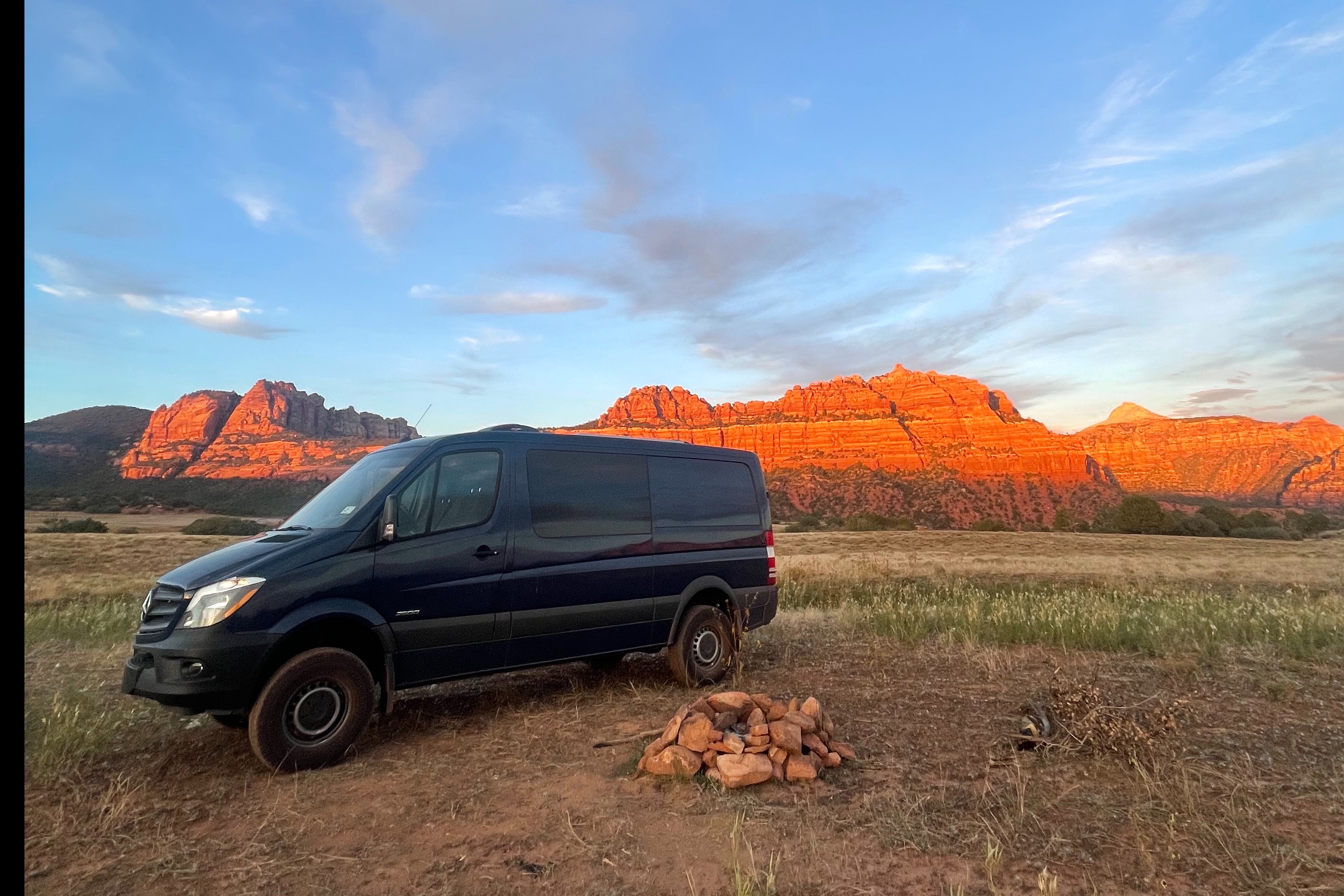 Danger O'Shea - Mercedes-Benz 2500 4x4 Low-Roof Sprinter Van
