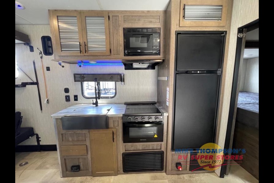 Forest River Rogue 15ft Garage ToyHauler