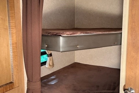 SBS Catalina Coachman Trailer with Roku Smart Tv Technology