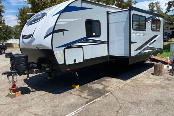 2022 Alpha Wolf Family Bunkhouse
