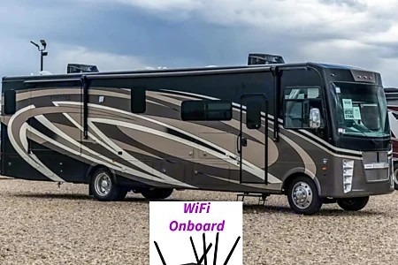 WiFi - ULTRA LUXURIOUS: 2 BATH, KING BED , BUNK BED, MASSAGE CHAIRS