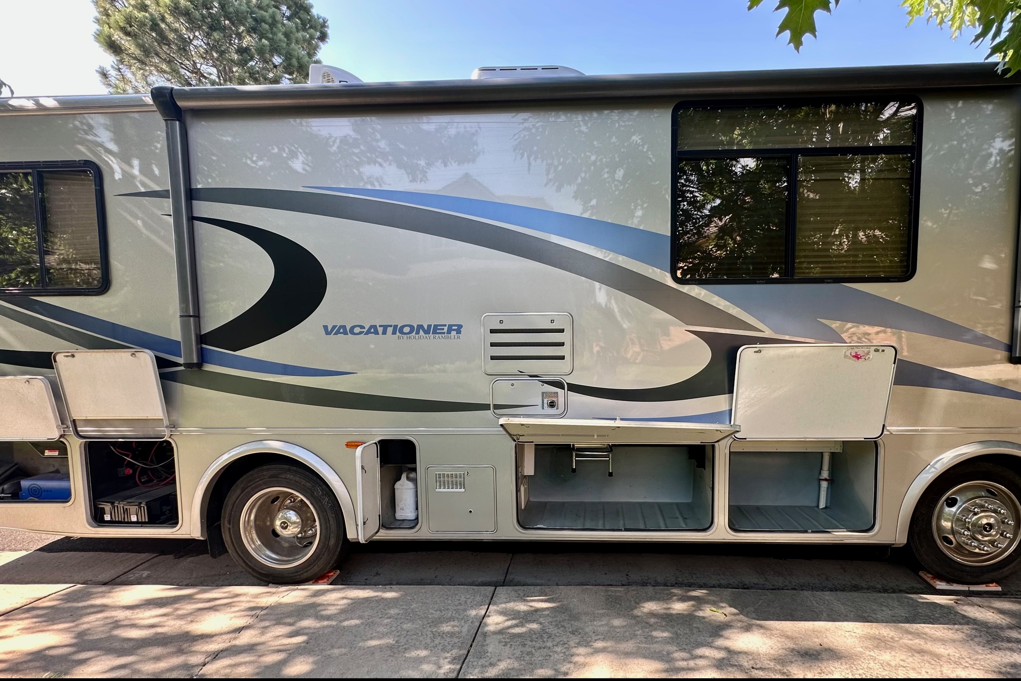 T1 Holiday Rambler Vacationer Class A