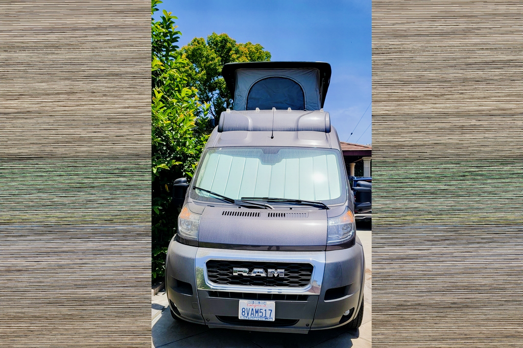 [05] Stress Free RVs - 2021 CLASS B - Dream Sequence - Pop-Top