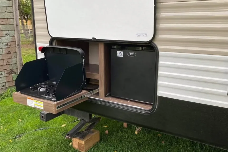 Dorothy's Keystone HideOut 274LHS Travel Trailer