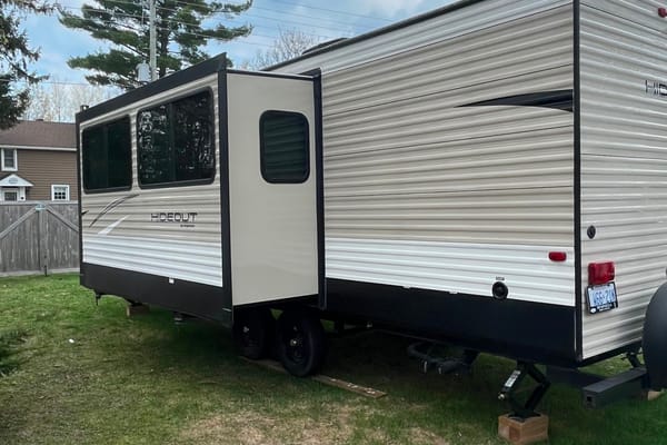 Dorothy's Keystone HideOut 274LHS Travel Trailer