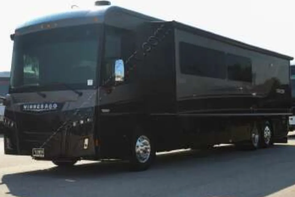 Awesome Contemporary Luxury RV Winnebago Horizon 42Q Class A