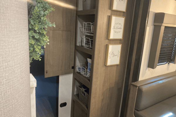Amazing Keystone Hideout Travel Trailer