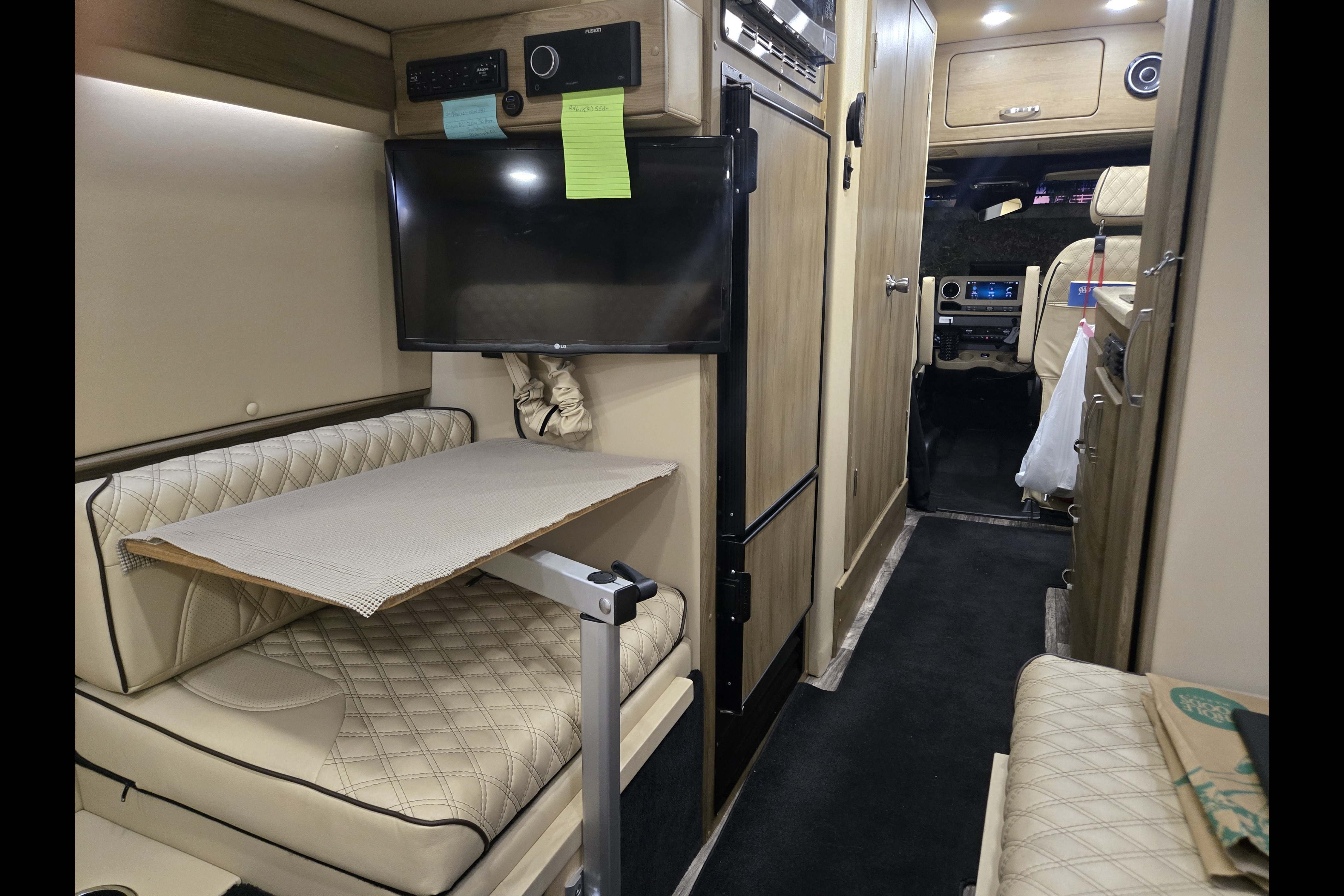 Christopher's Midwest Automotive Designs passage Class B