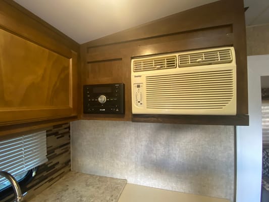 Thomas's Venture RV Sonic lite Travel Trailer