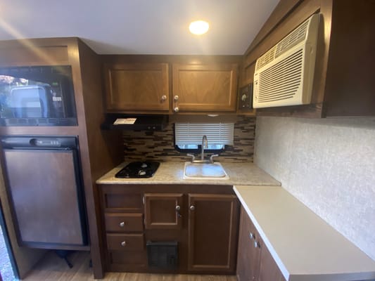 Thomas's Venture RV Sonic lite Travel Trailer