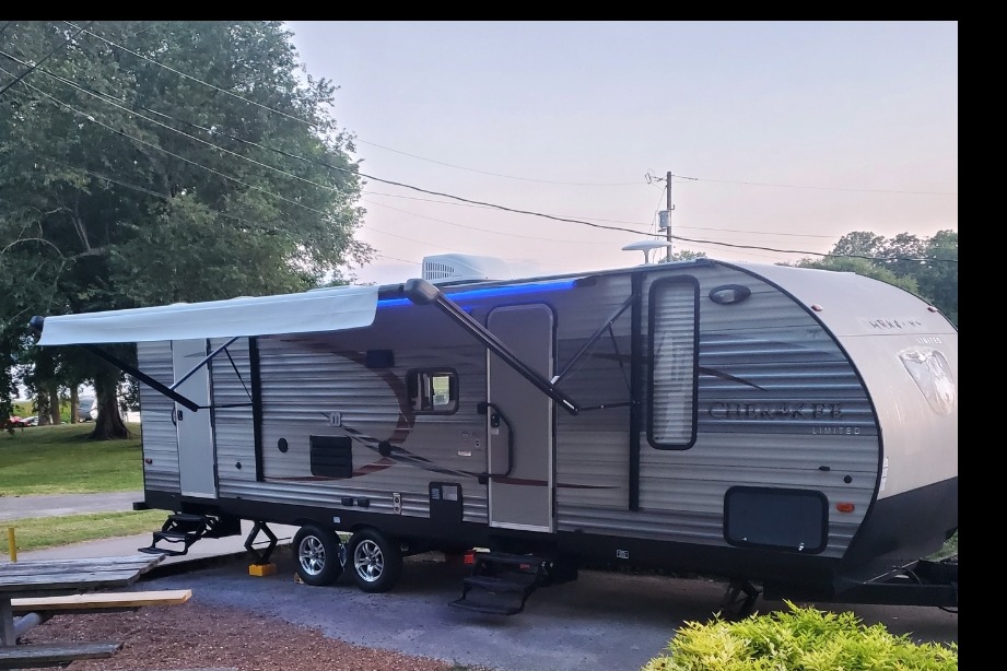 Michael's Forest River 274DBH Travel Trailer