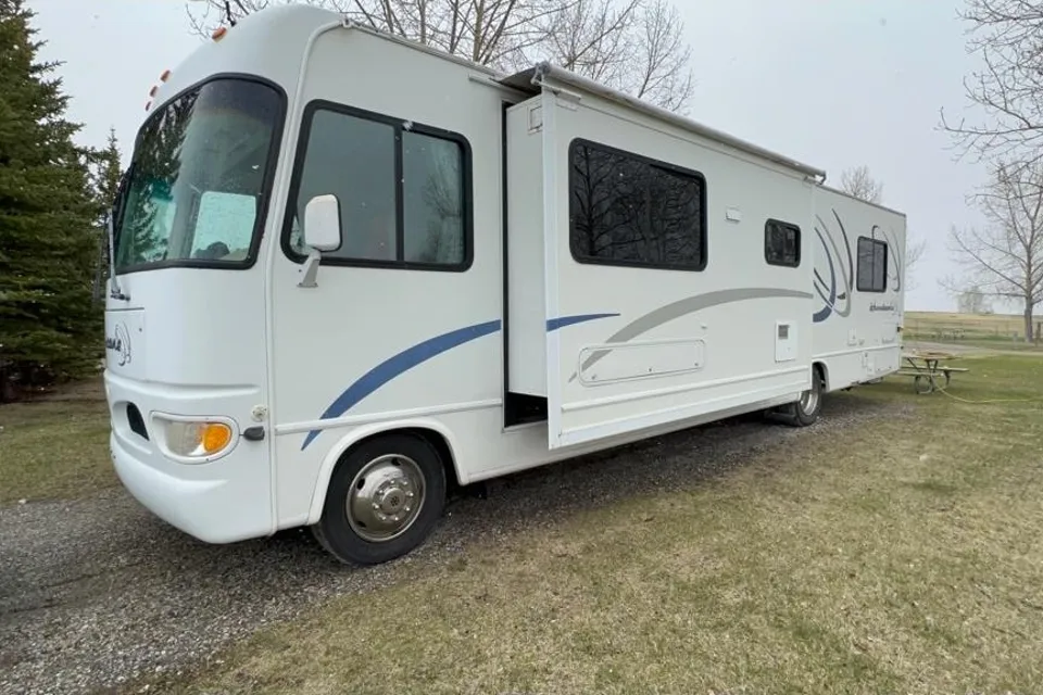 Peace Rural RV living.