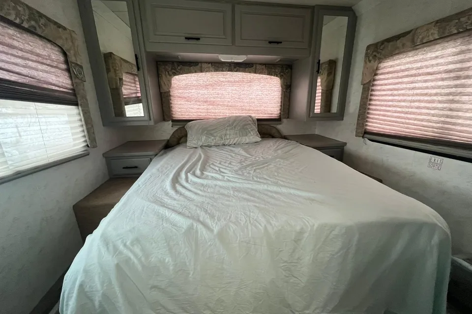 Peace Rural RV living.