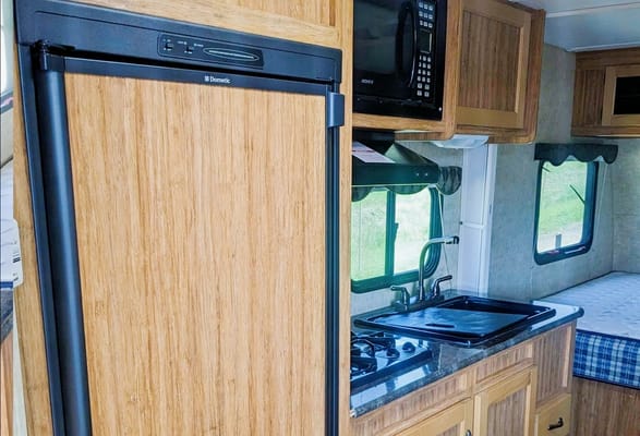 Super Light Skyline Koala Travel Trailer