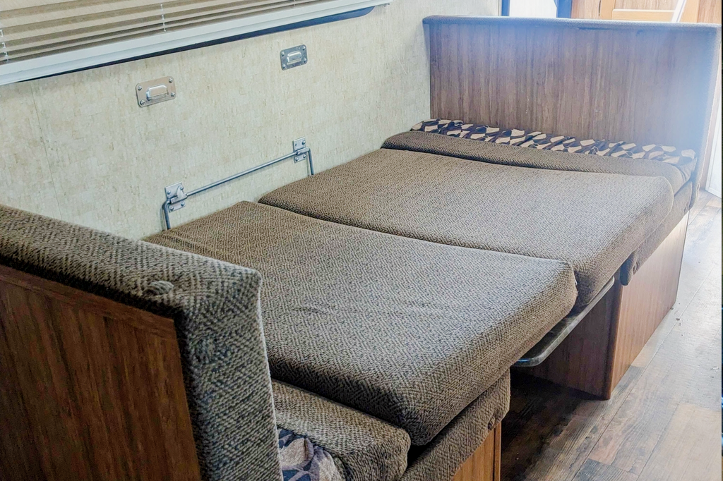 Super Light Skyline Koala Travel Trailer