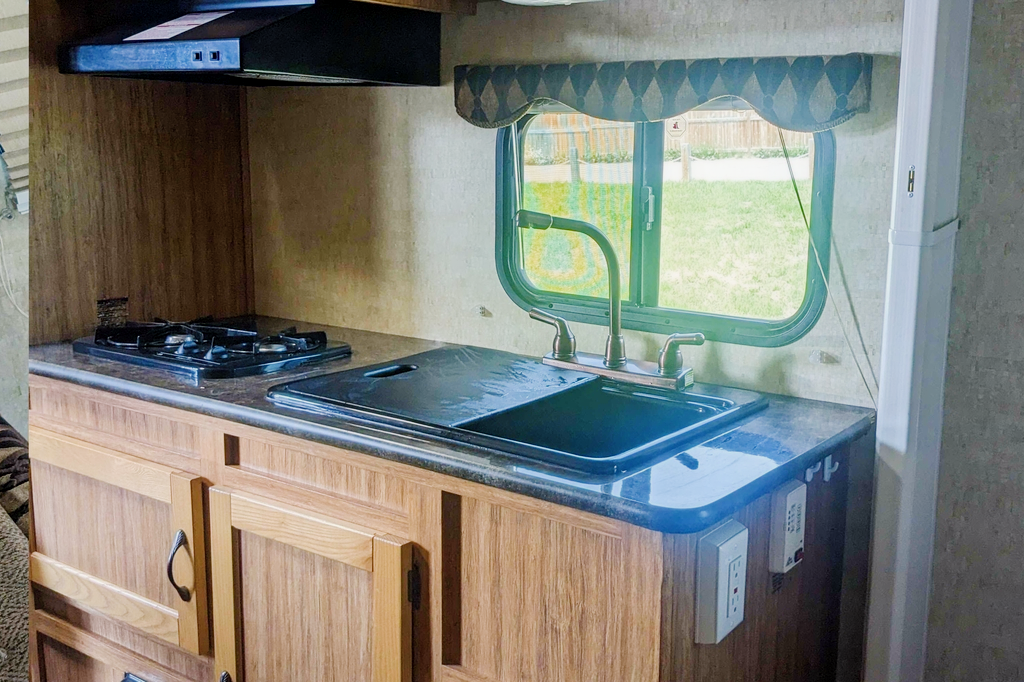 Super Light Skyline Koala Travel Trailer