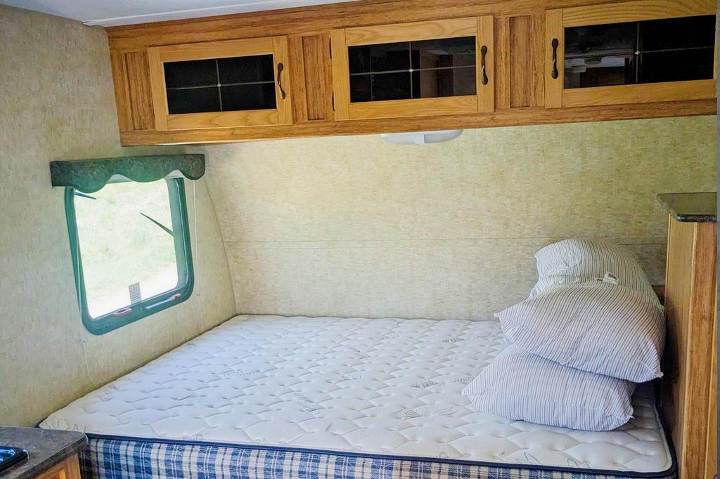 Super Light Skyline Koala Travel Trailer