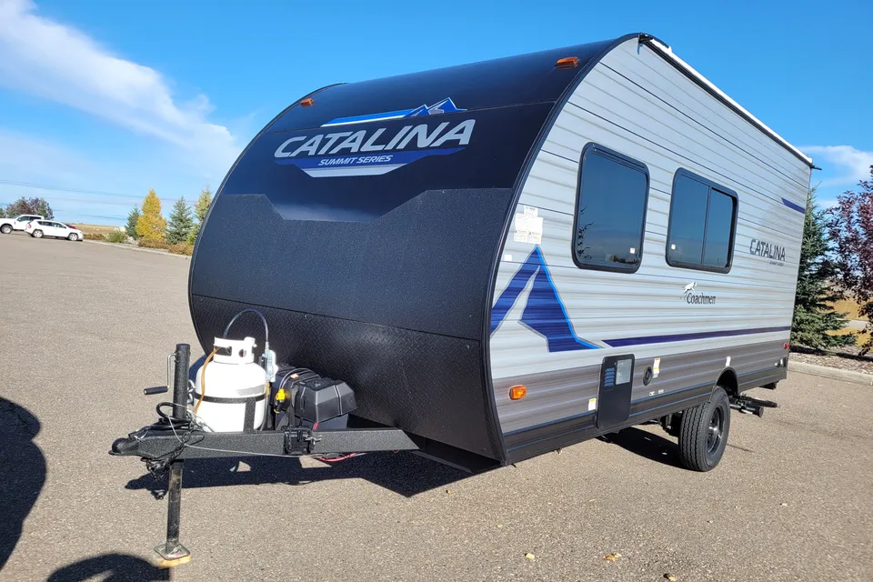 Ron's Coachmen Catalina Summit 7 Travel Trailer