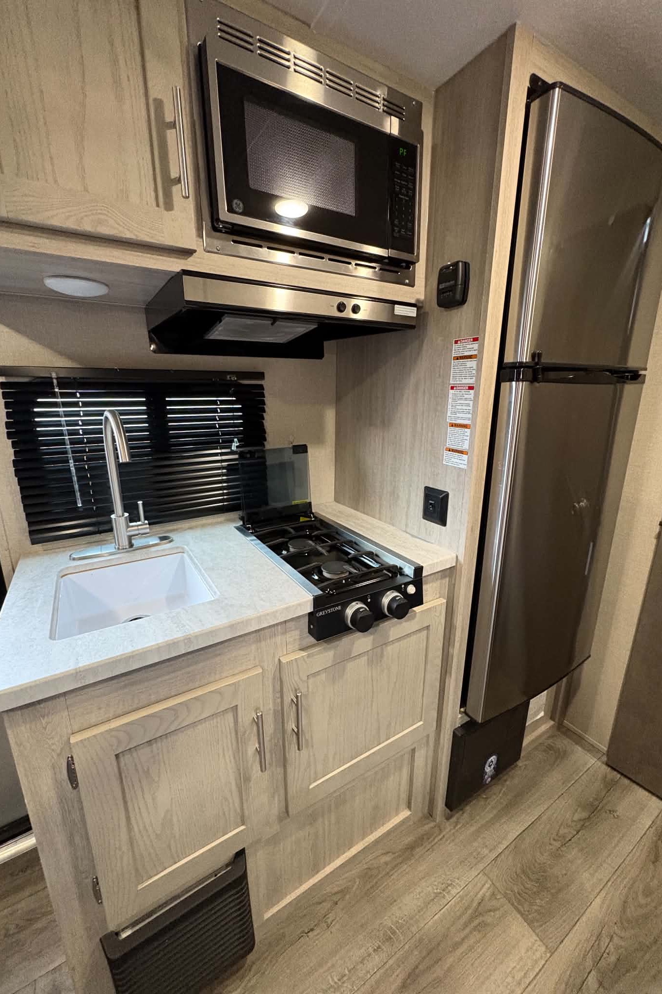 Ron's Coachmen Catalina Summit 7 Travel Trailer