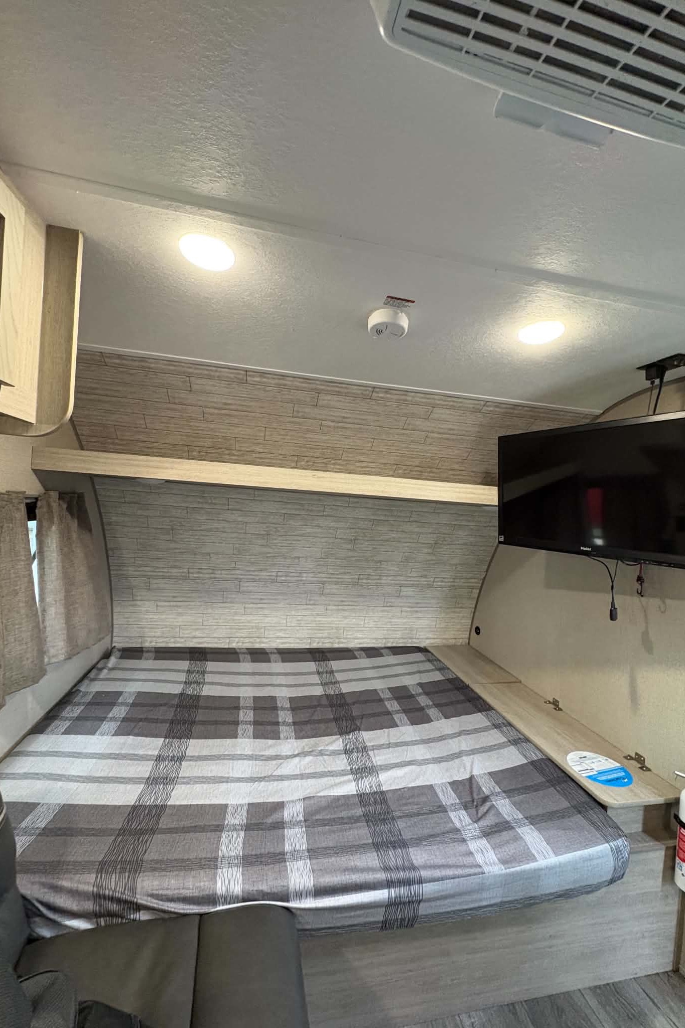 Ron's Coachmen Catalina Summit 7 Travel Trailer