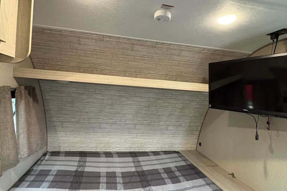 Ron's Coachmen Catalina Summit 7 Travel Trailer