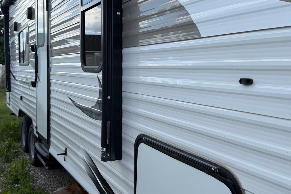 Spacious & Ready for Your Next Getaway!Autumn Ridge 26BH TT