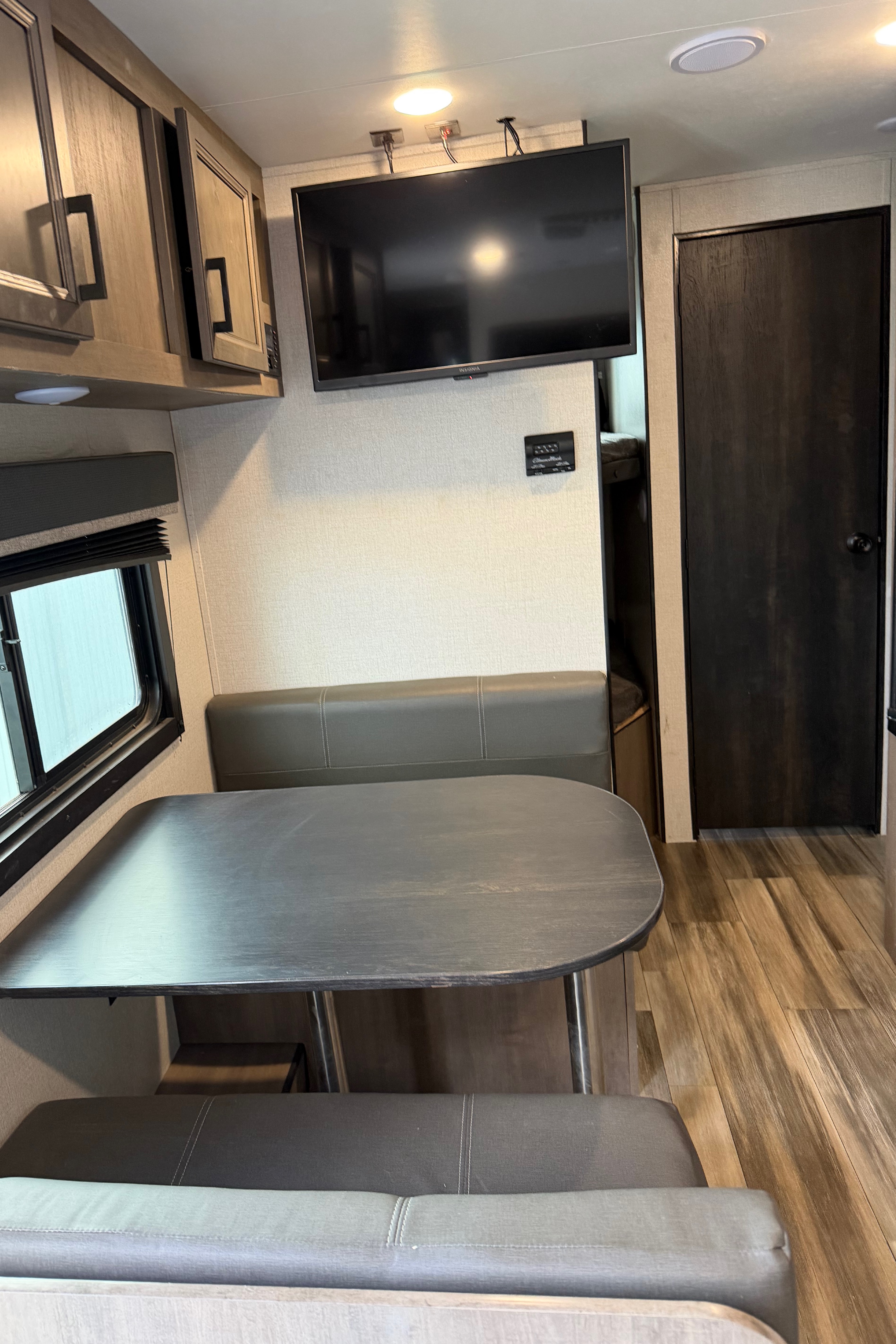 Spacious & Ready for Your Next Getaway!Autumn Ridge 26BH TT