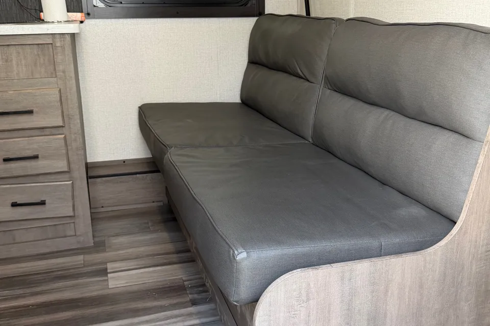 Spacious & Ready for Your Next Getaway!Autumn Ridge 26BH TT