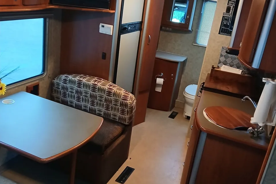 Michael's Winnebago  Navion Itasca Class C