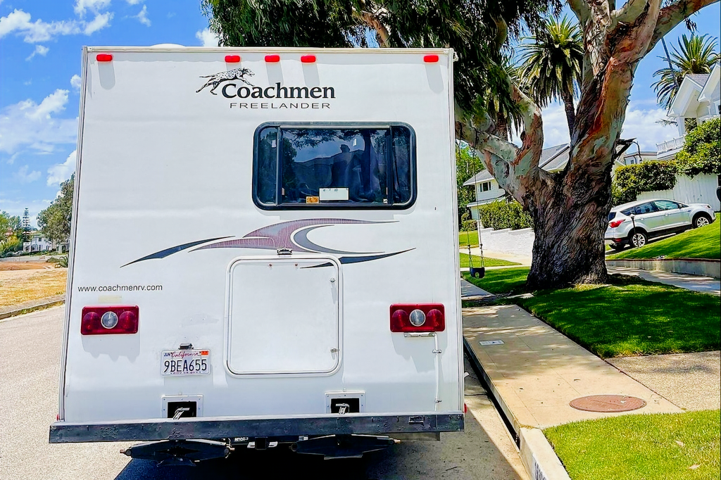 Low Mileage (90K) – Spacious RV with Bright Interior & Great Value