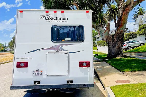 Low Mileage (90K) – Spacious RV with Bright Interior & Great Value