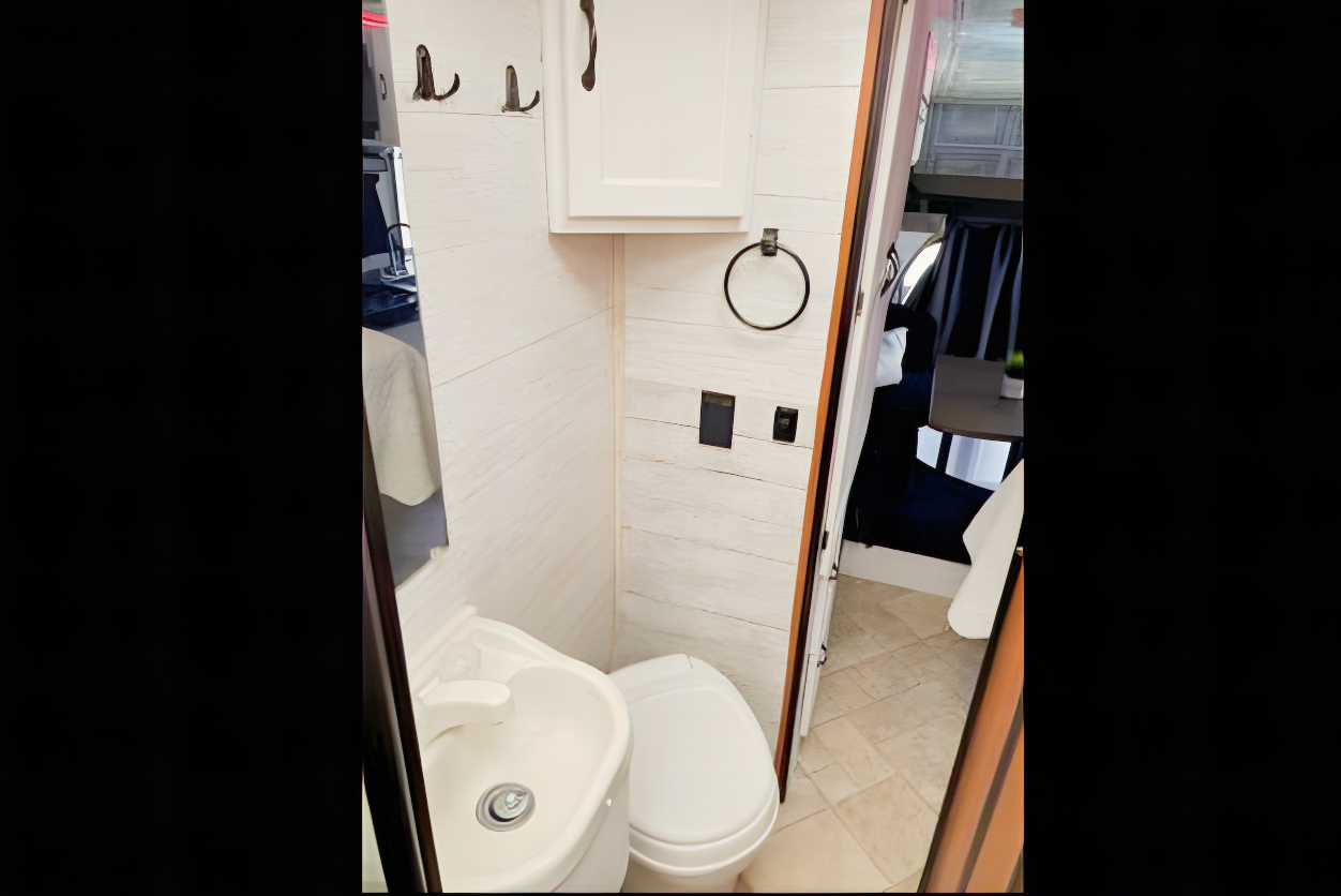Low Mileage (90K) – Spacious RV with Bright Interior & Great Value