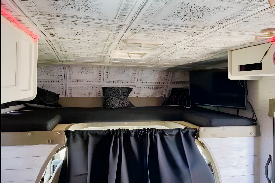 Low Mileage (90K) – Spacious RV with Bright Interior & Great Value
