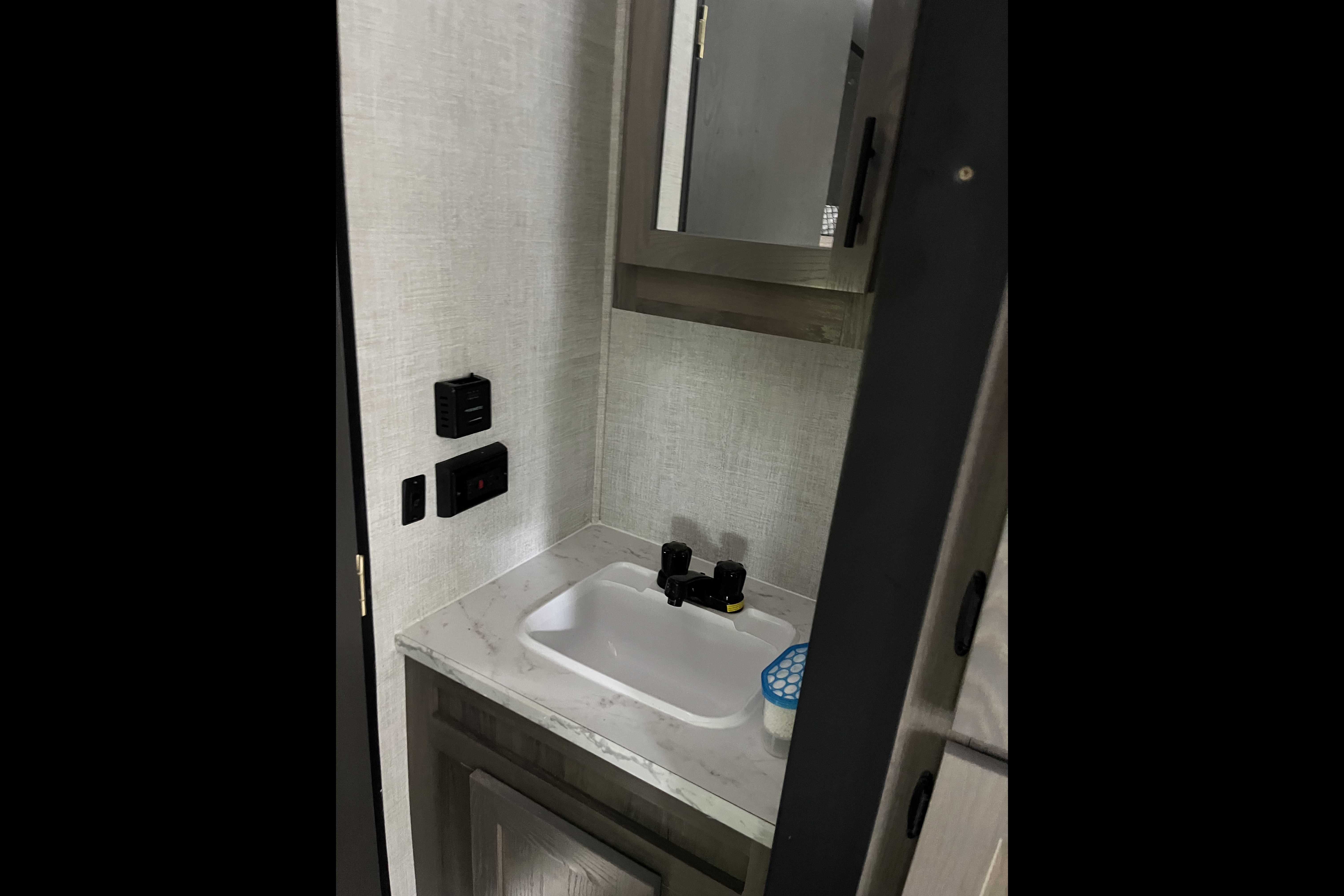 Mike's Gulf Stream 248BH Travel Trailer