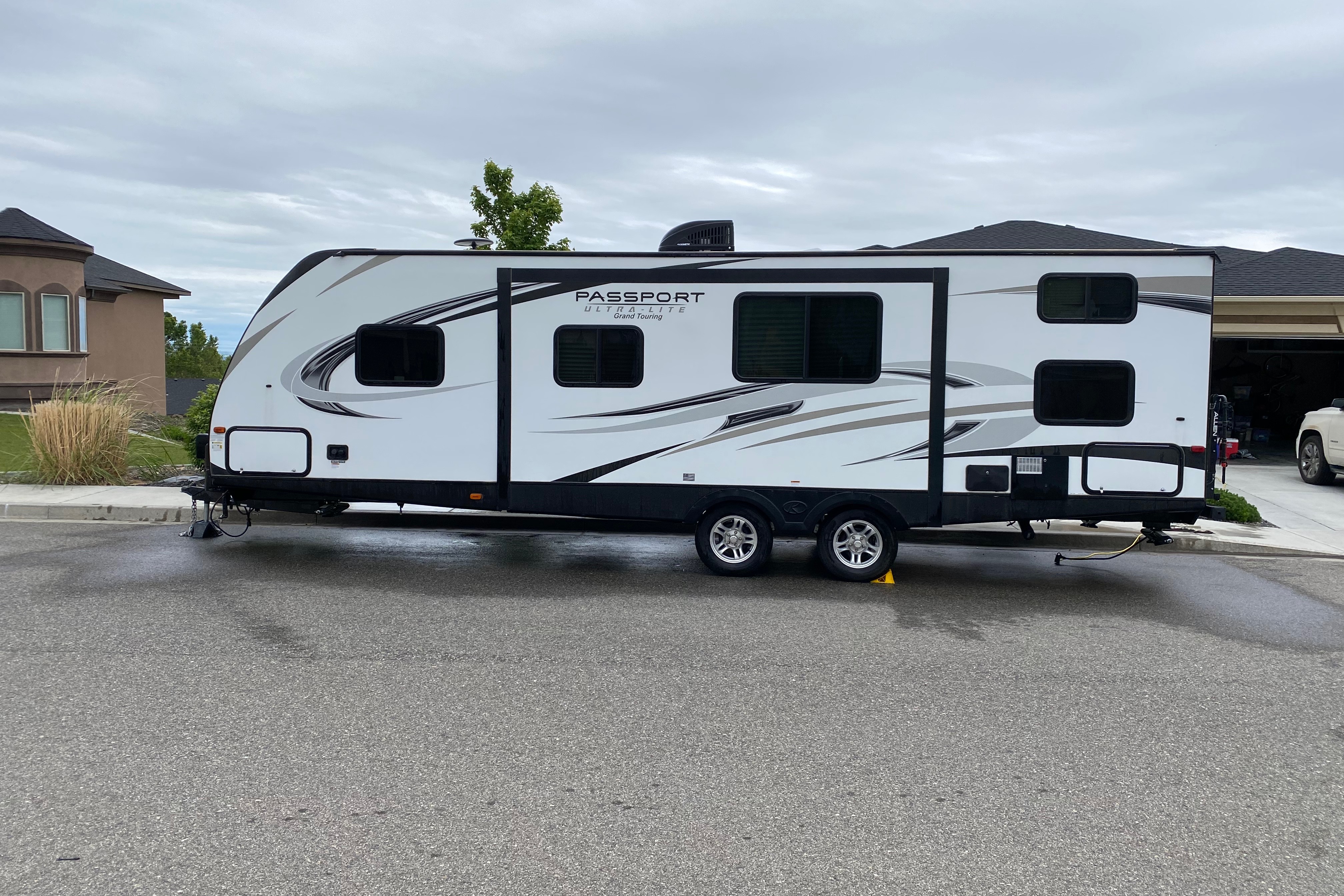 Keystone Passport UltraLite 29BH