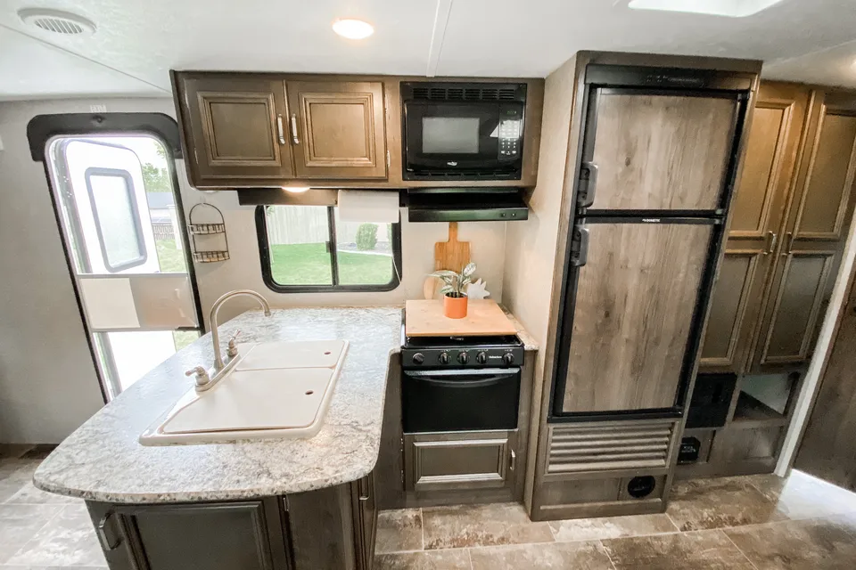 Keystone Passport UltraLite 29BH
