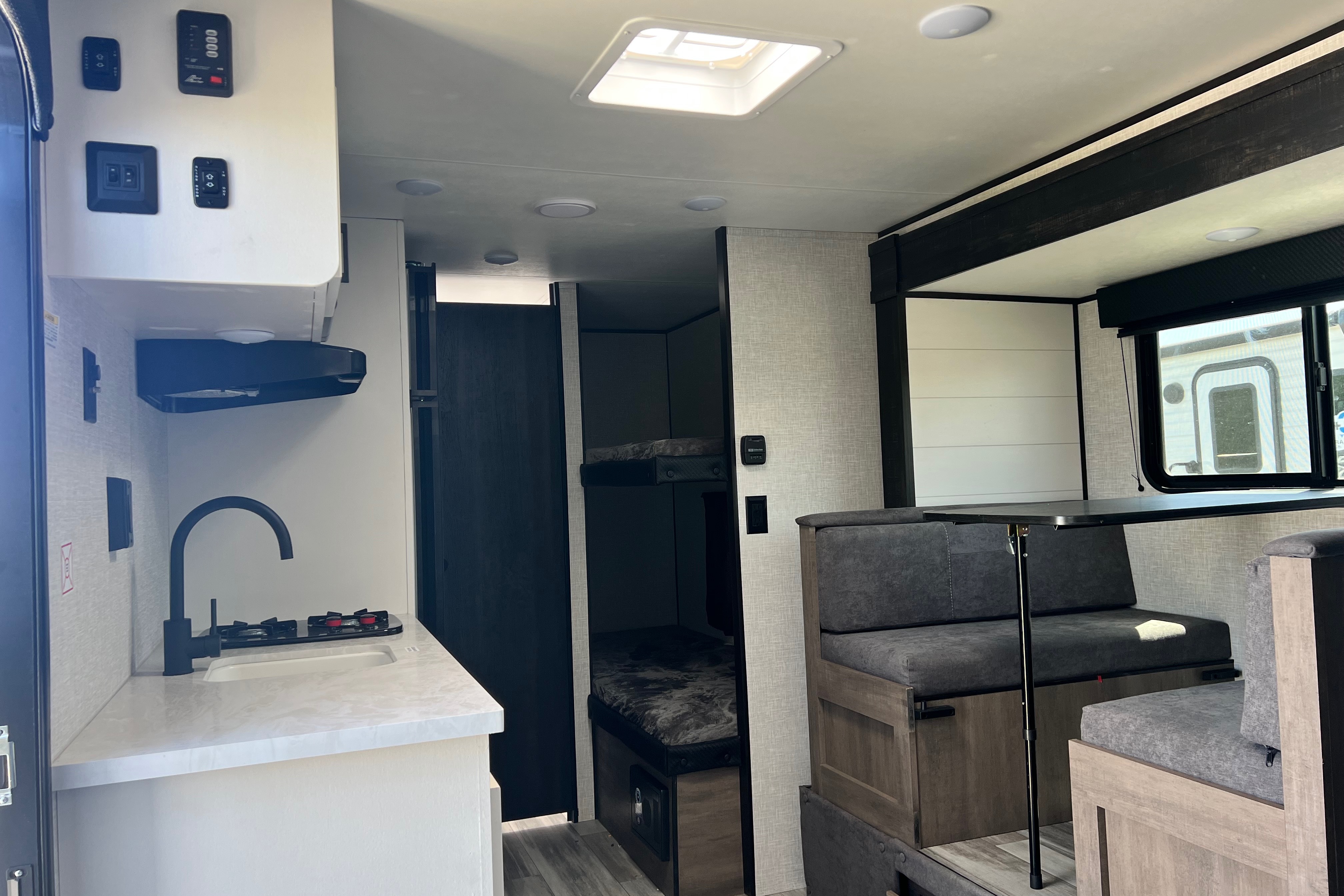 Jayco Jay Flight 184BHS Travel Trailer