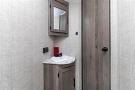 Jarrett's trailmaster 197bh Travel Trailer