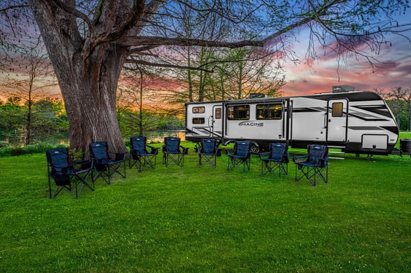 The Tumbleweed | Fully-Loaded Bunk House (Sleeps 8)
