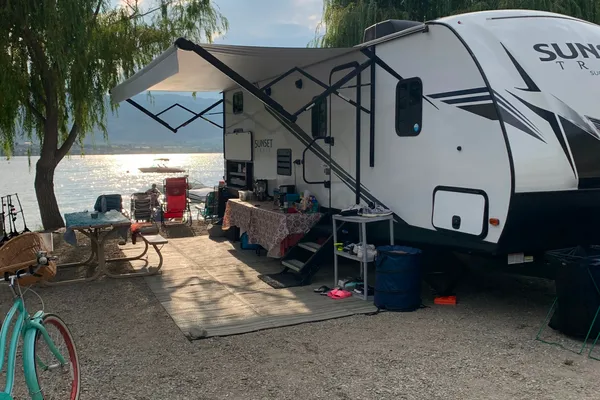 Sunset 262 Travel Trailer