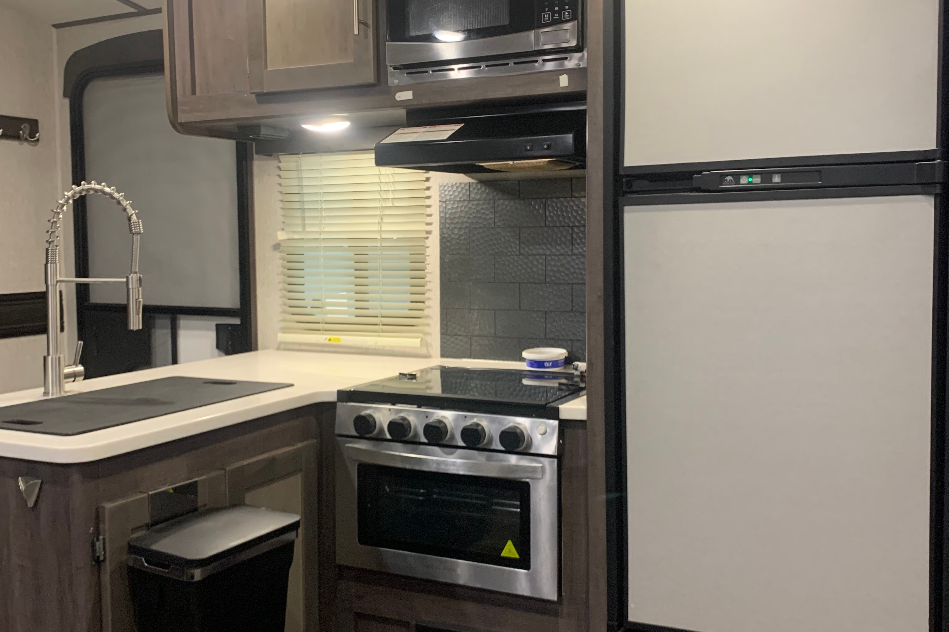 Sunset 262 Travel Trailer