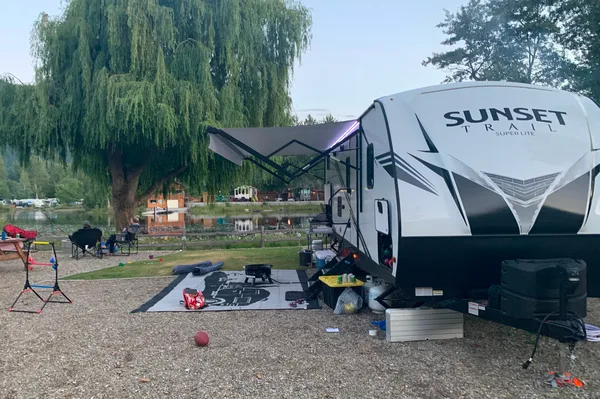 Sunset 262 Travel Trailer