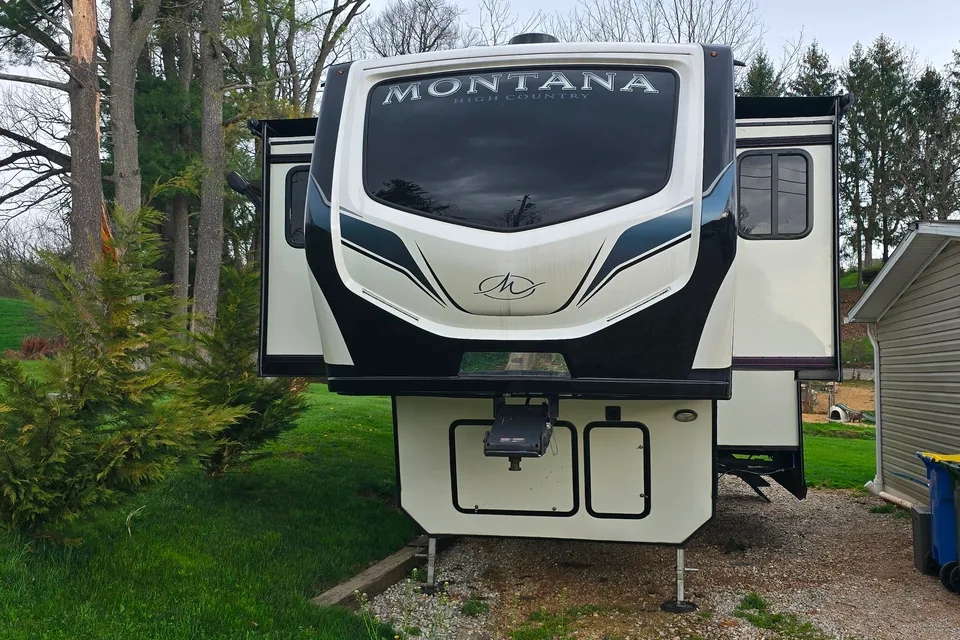 Keystone Montana High Country 377fl