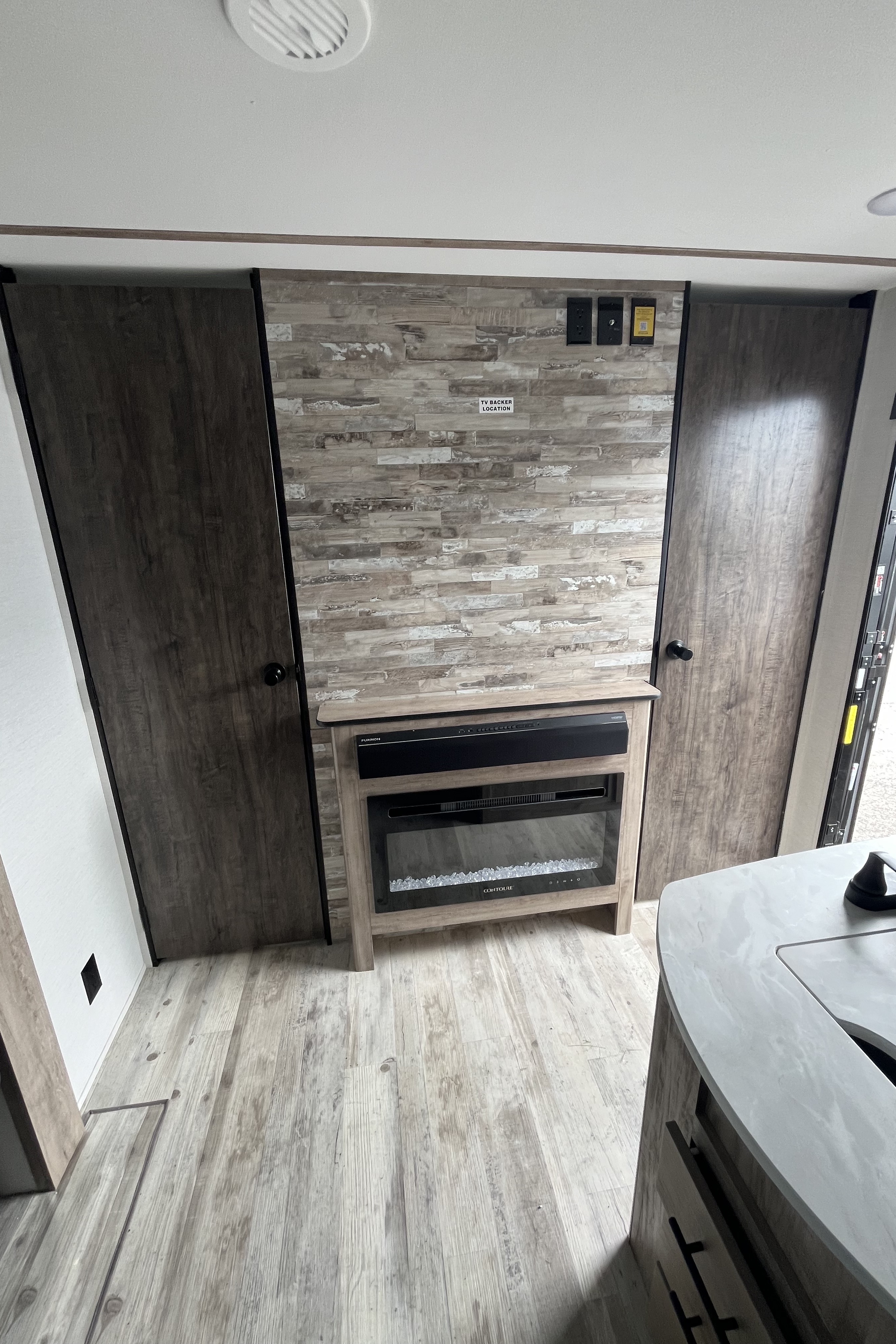 Mike's Grand River 32BRE Travel Trailer