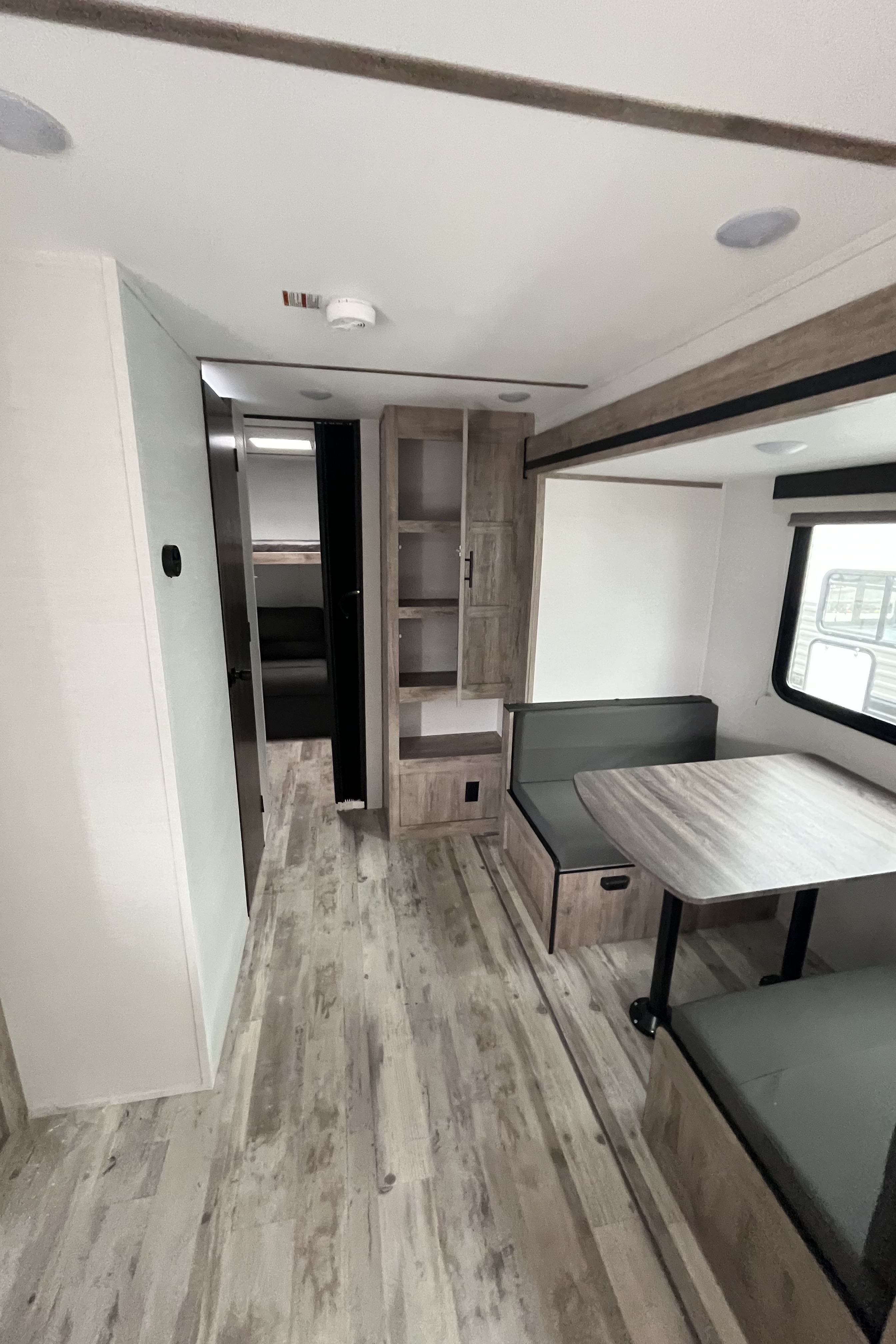 Mike's Grand River 32BRE Travel Trailer