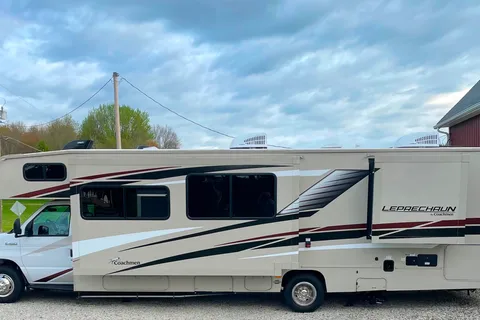 2022 RV-/ Families, Couples, Friends or Business 