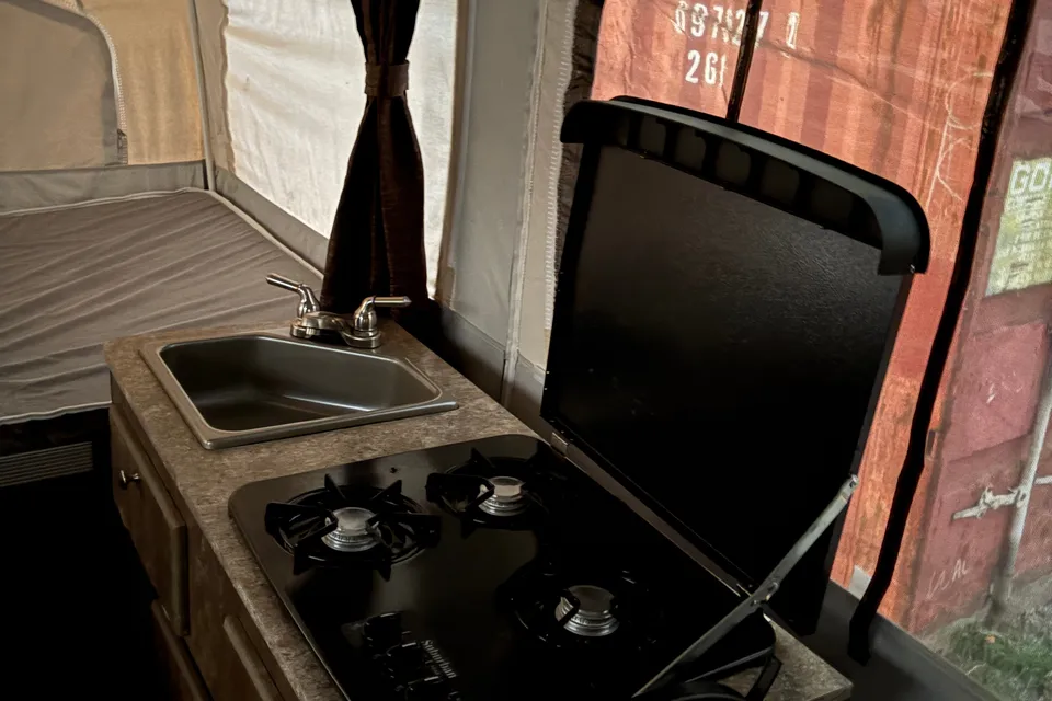 Nicole's Forest River 1970 ESP Tent Trailer