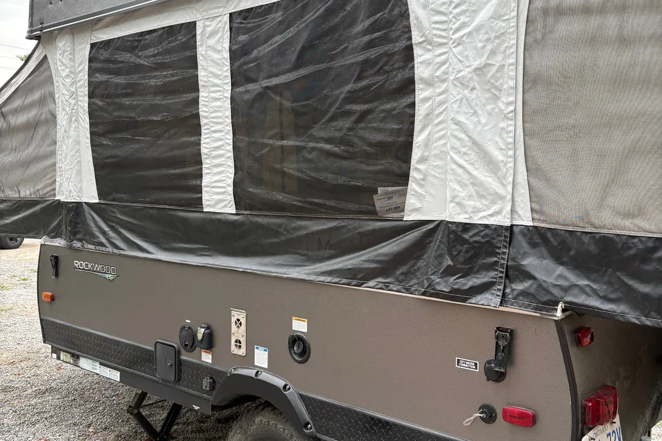 Nicole's Forest River 1970 ESP Tent Trailer