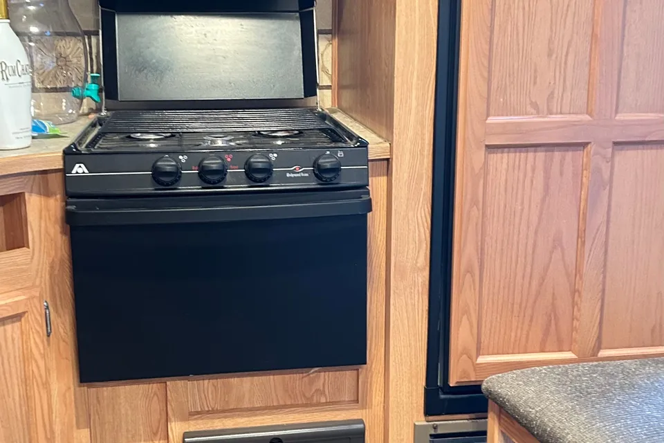 Karen's Crossroads Sunset Travel Trailer