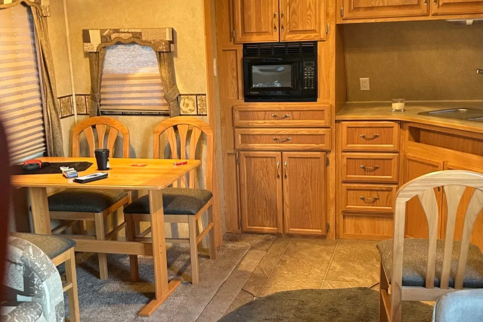 Karen's Crossroads Sunset Travel Trailer